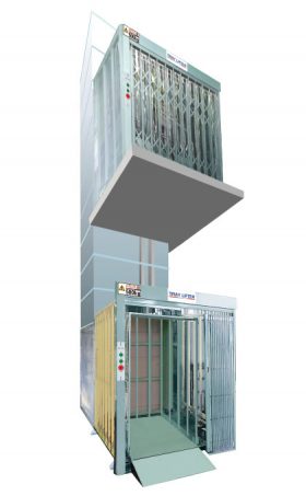 建築基準法適用除外の、モノの上下搬送に使用するリフター垂直搬送機。荷物用エレベーターよりも安価、短い工期で設置が可能